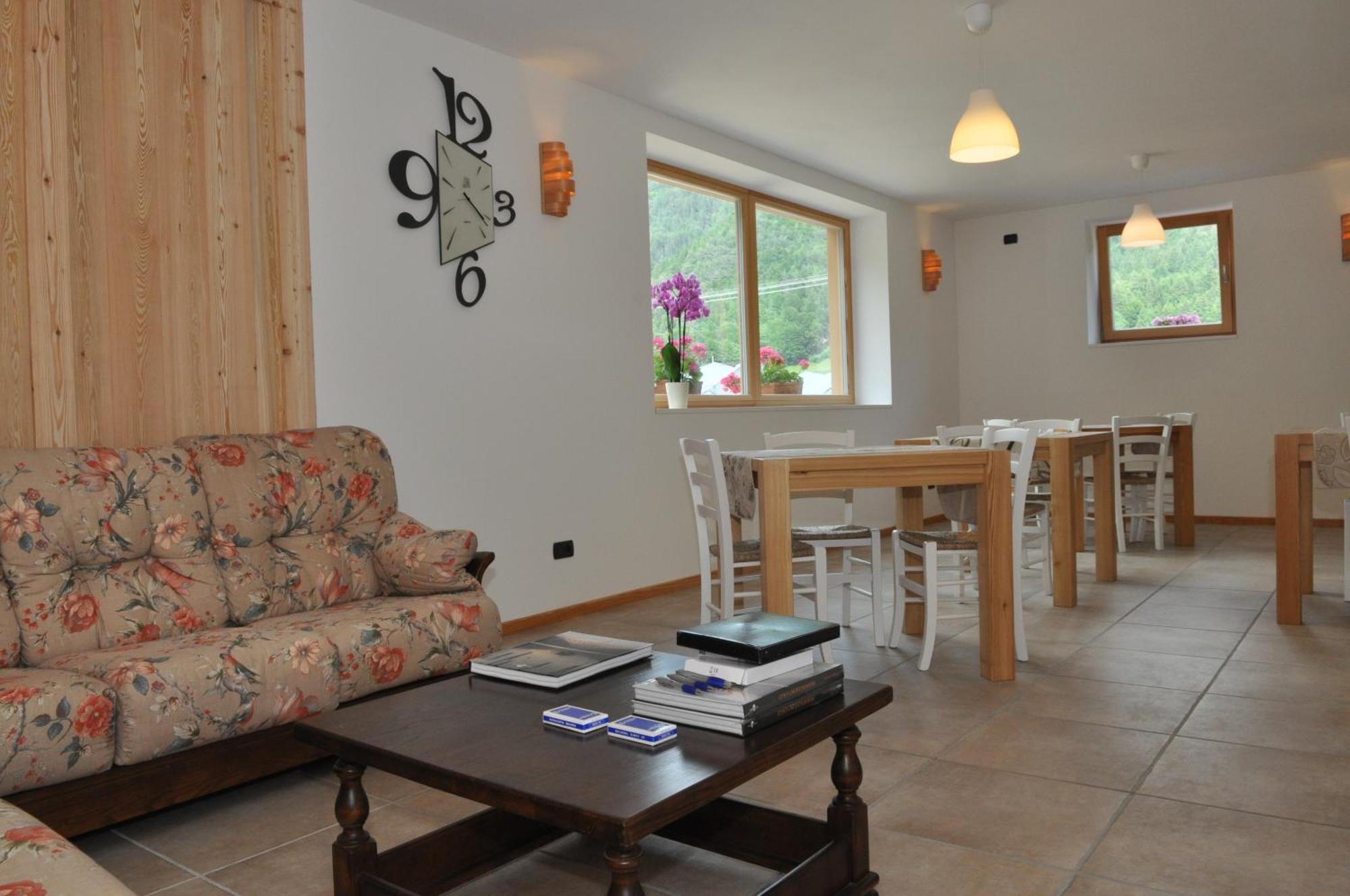 Garni Dal Mozat Bed & Breakfast Lenzumo di Concei Exterior photo